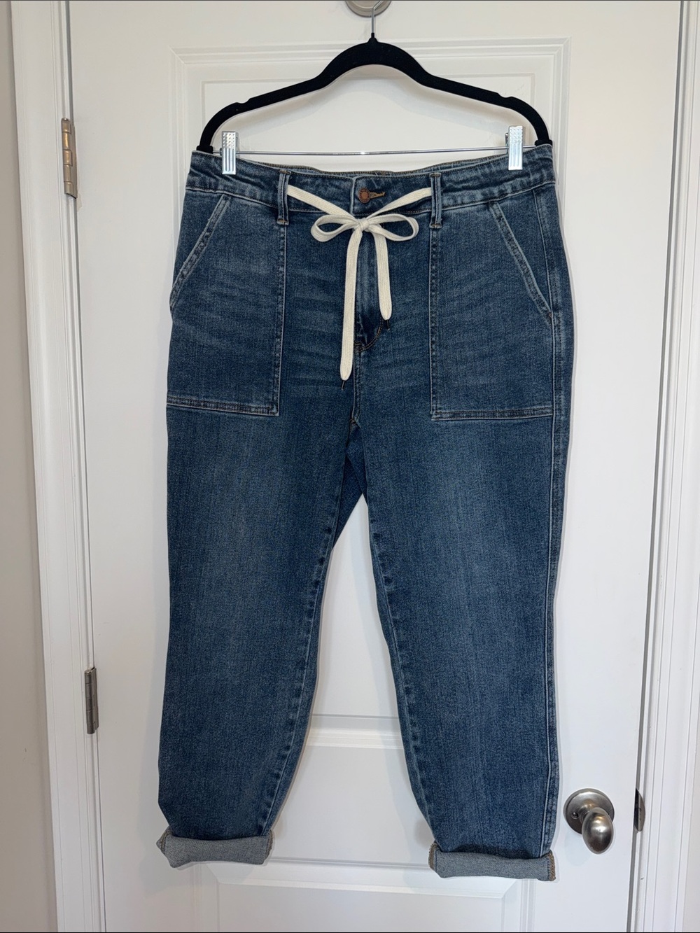 Judy Blue High-Rise Jocelyn Jogger Jeans - Picture 4 of 6